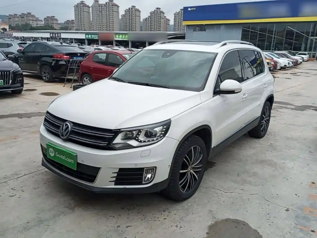 Volkswagen Tiguan — миниатюра 2