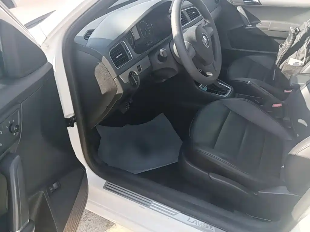 Volkswagen Lavida — миниатюра 16