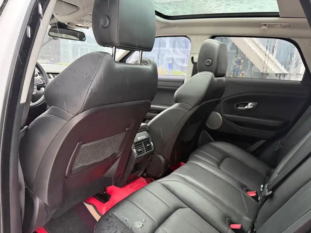 Land Rover Evoque — миниатюра 5