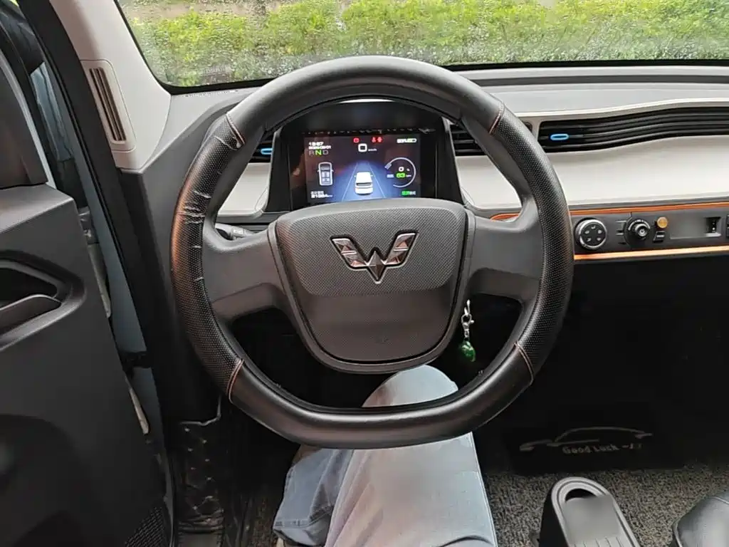 Wuling MINIEV — миниатюра 11