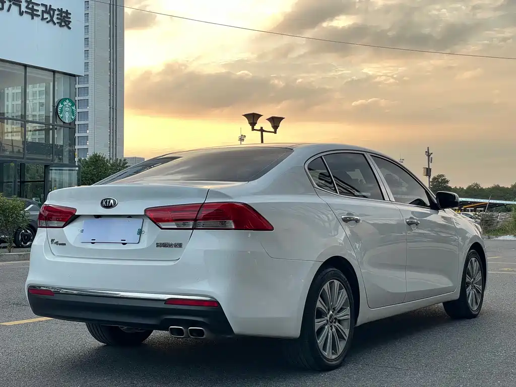 Kia K4 — миниатюра 16