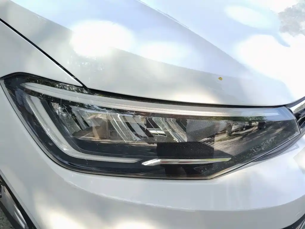 Volkswagen Lavida — миниатюра 7