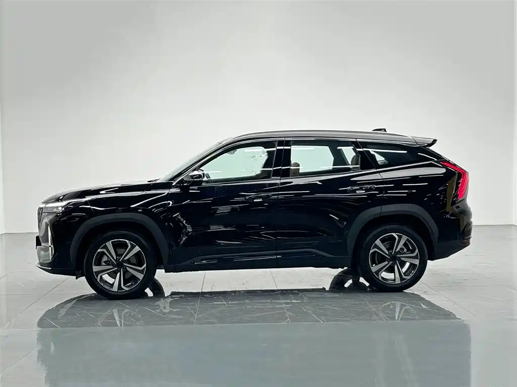 Geely Boyue L L 2025 1.5TD DCT