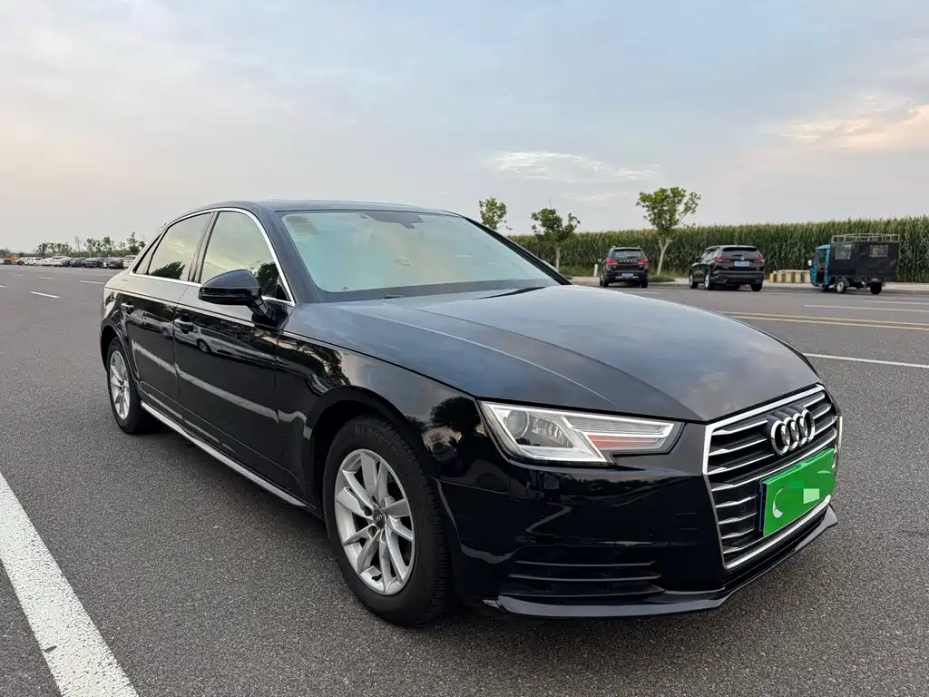 Audi A4L 2017