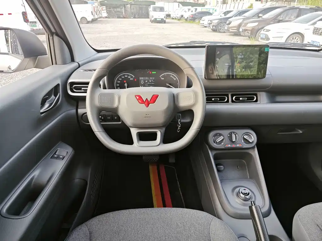 Wuling Hongguang EV — миниатюра 8