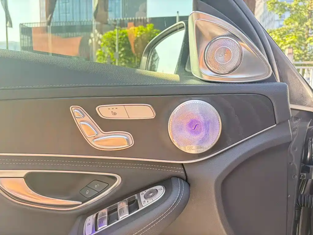 Mercedes-Benz C-Class — миниатюра 15