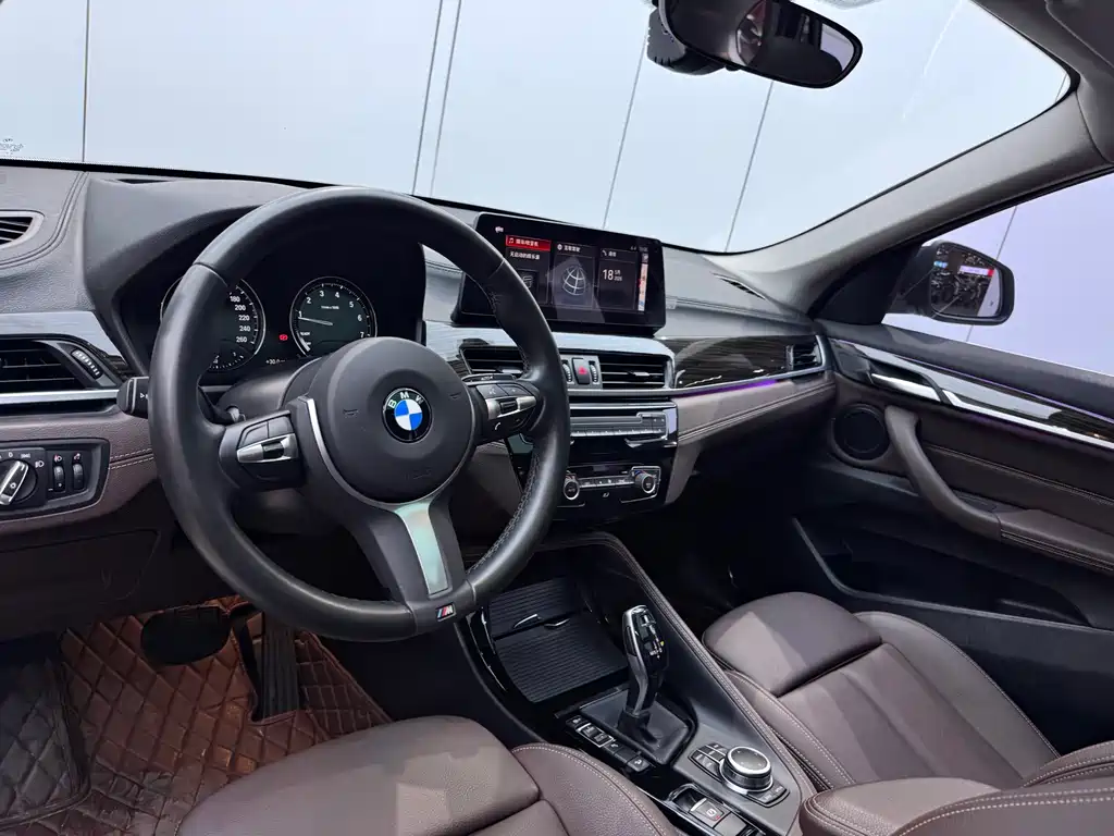 BMW X1 2020 xDrive25Li Premium