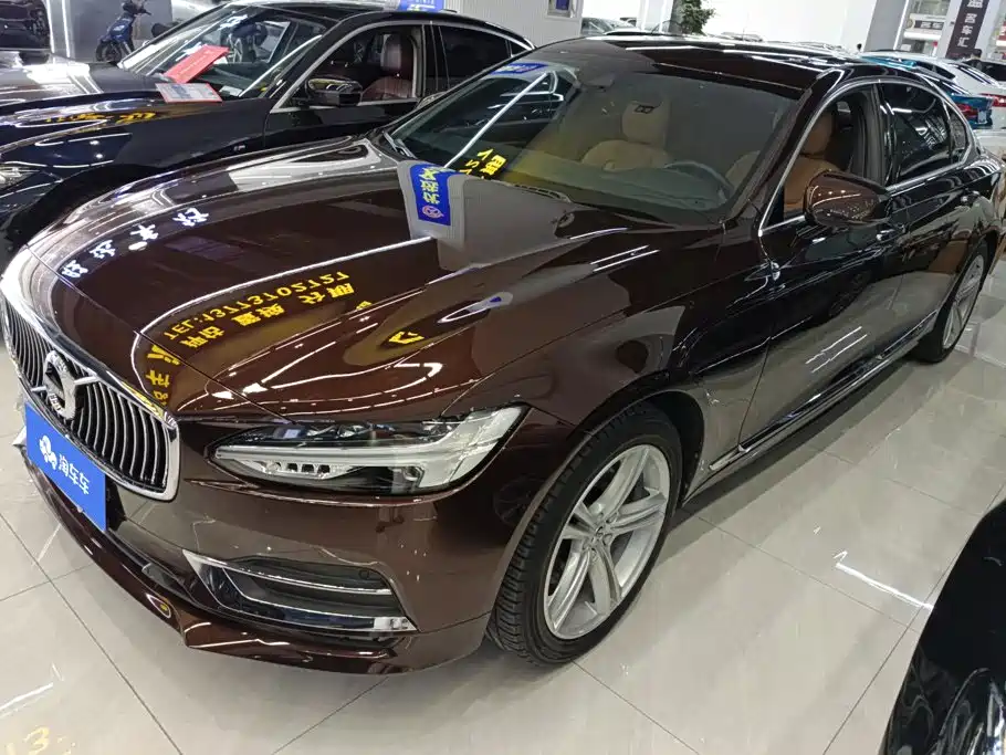 2019 Volvo S90 - zdjęcie 1 z 16