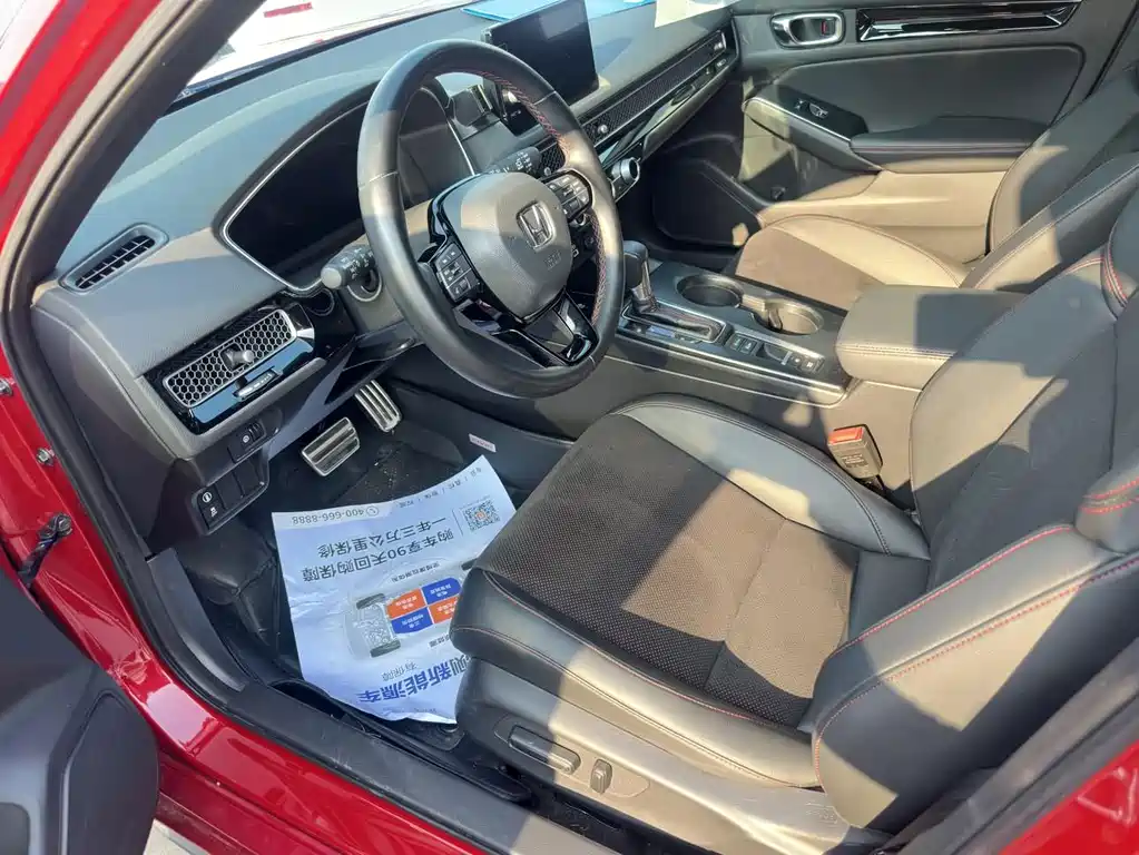 Honda Civic — миниатюра 7