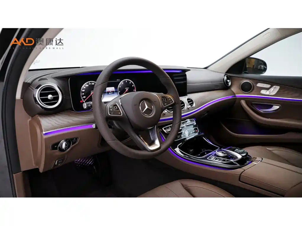 Mercedes-Benz E-Class — миниатюра 6
