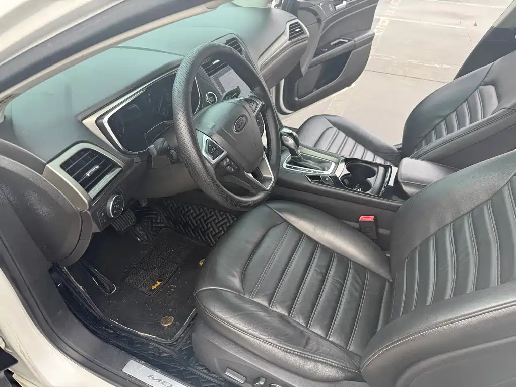 Ford Mondeo — миниатюра 8