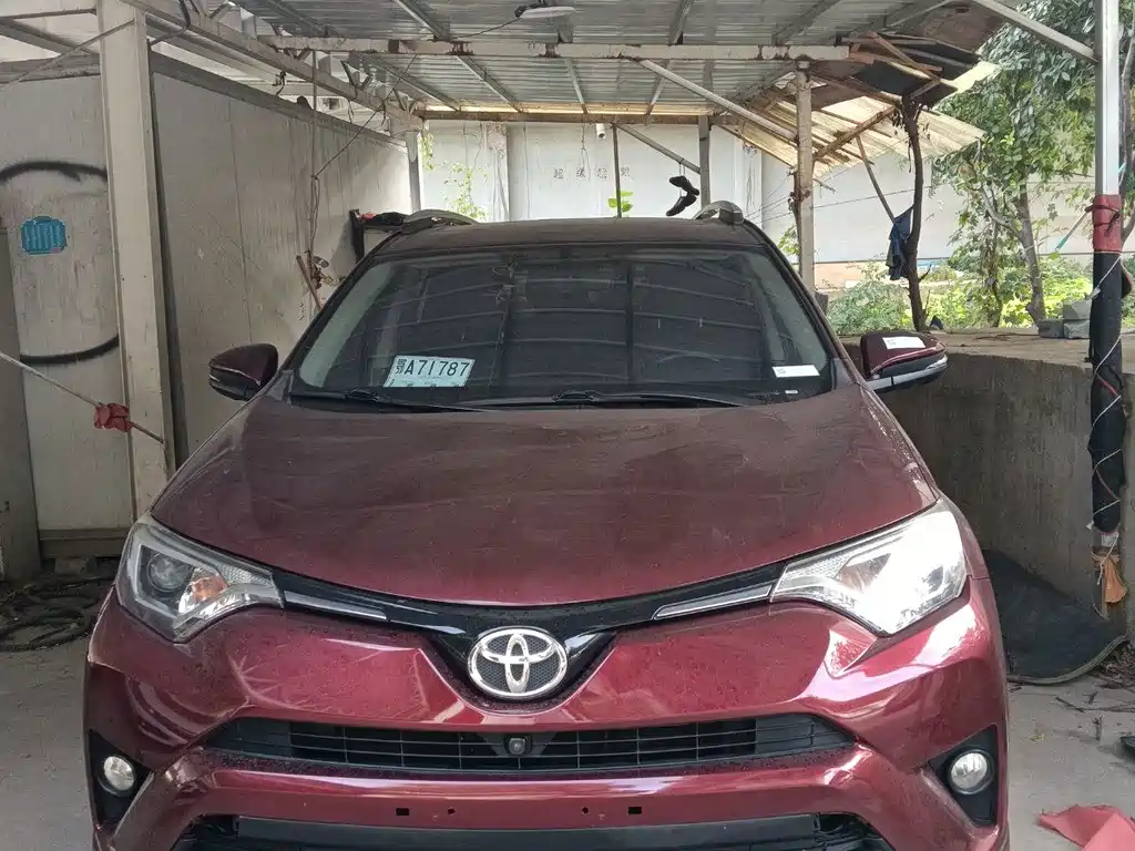 Toyota RAV4 — миниатюра 2