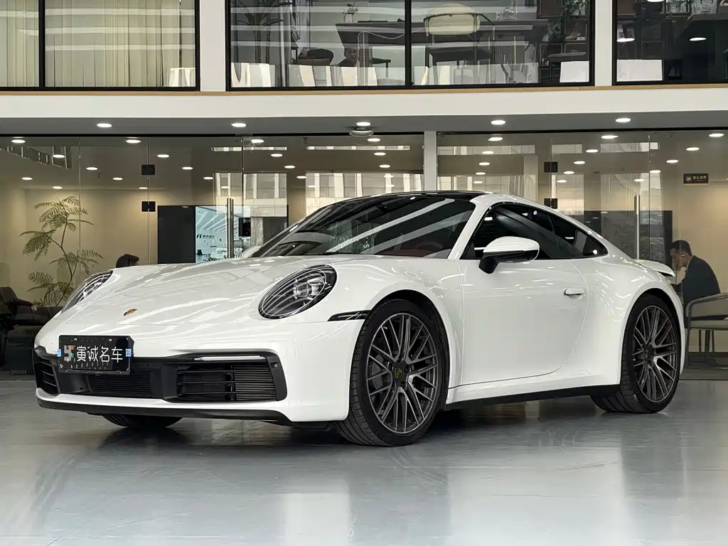 Porsche 911 2024