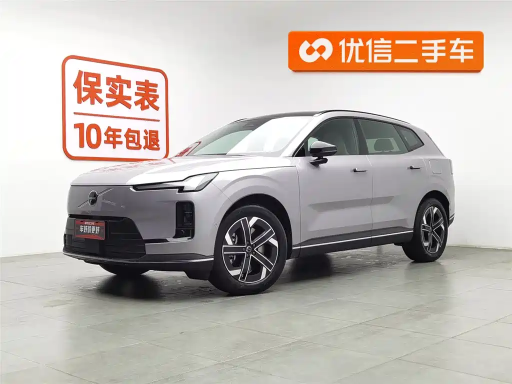 Volvo 沃尔沃XC70插电式混动 2025