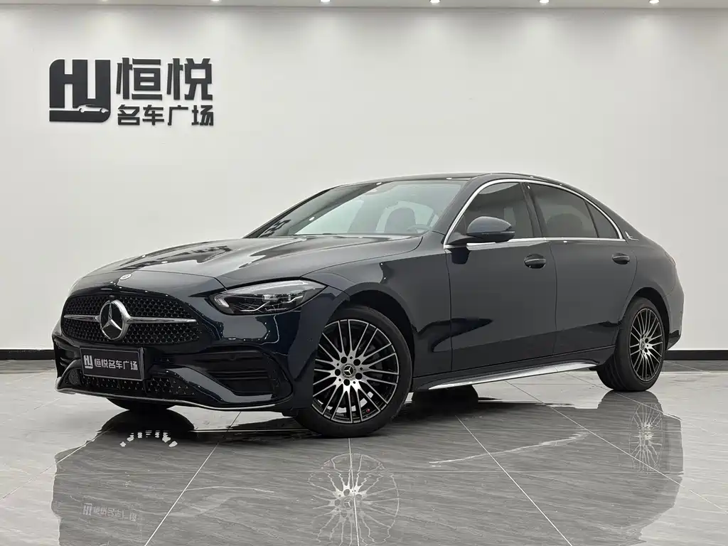 Mercedes-Benz C-Class 2024