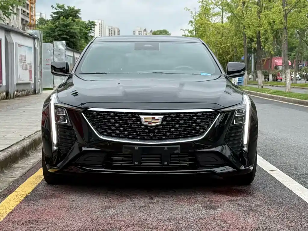 Cadillac CT5 — миниатюра 2