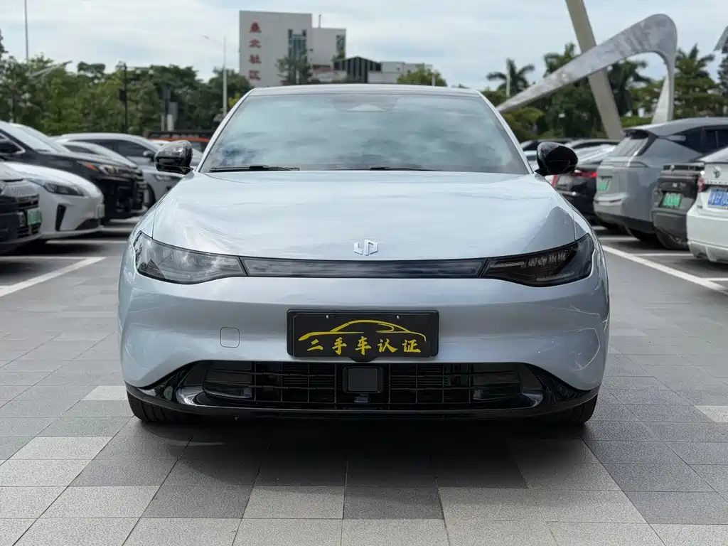 Leapmotor Leapmotor C01 — миниатюра 2
