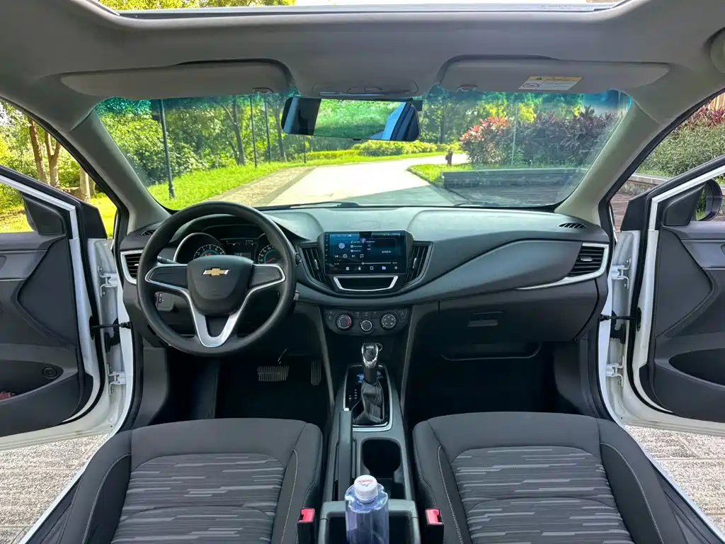 Chevrolet Cavalier — миниатюра 8