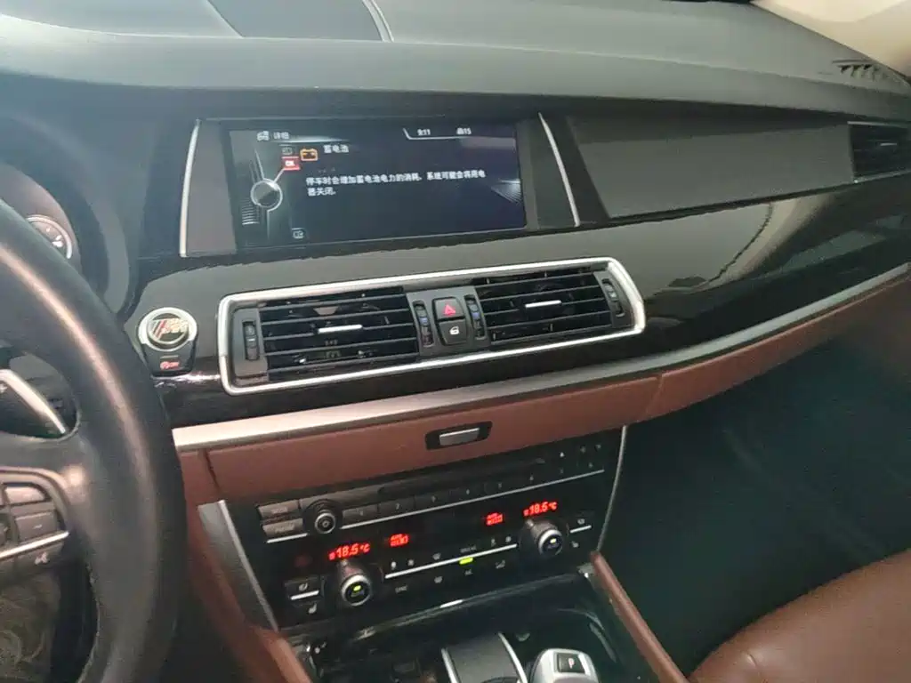BMW 5 Series GT — миниатюра 18