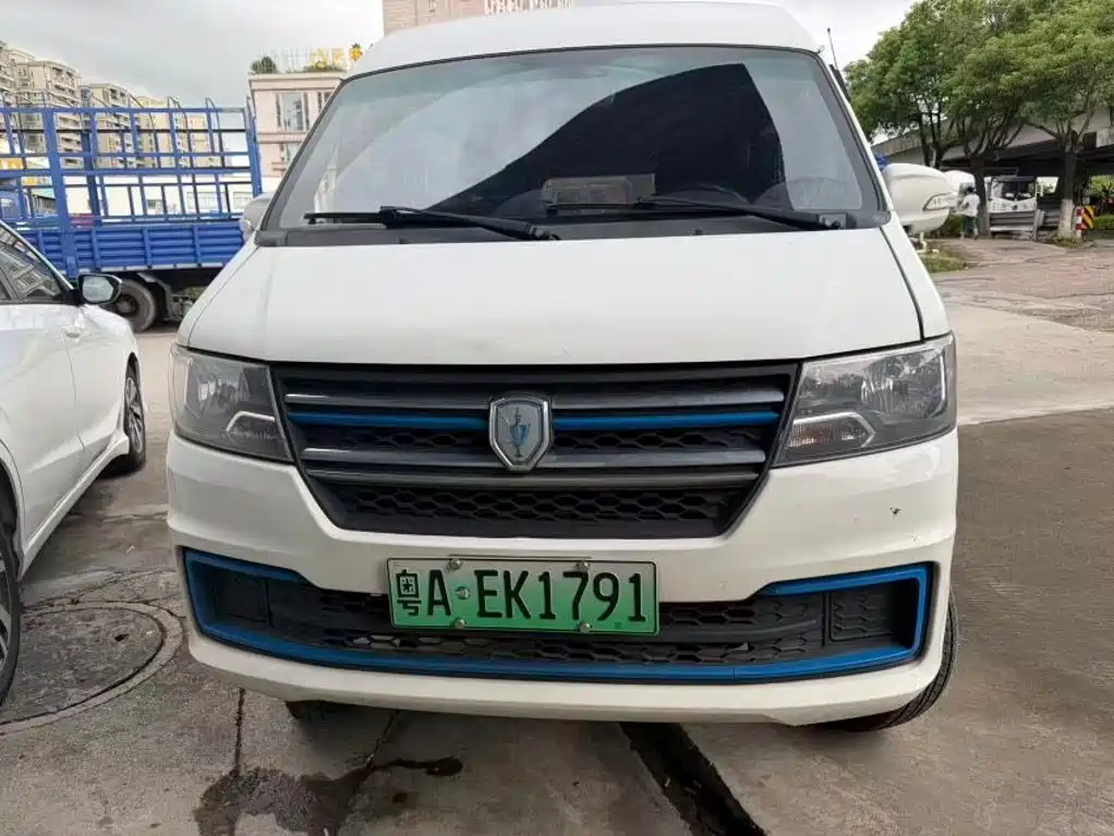 Jinbei Hiace EV — миниатюра 2