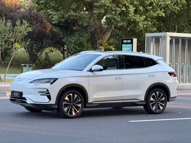 2025 BYD Song EV