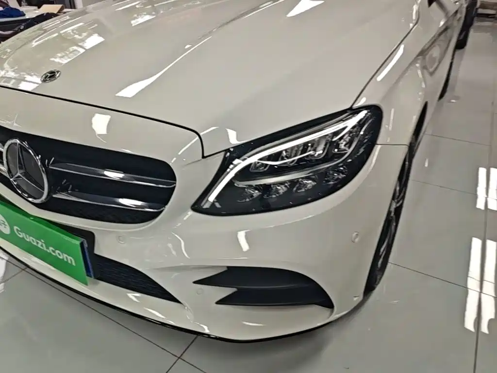 Mercedes-Benz C-Class — миниатюра 24