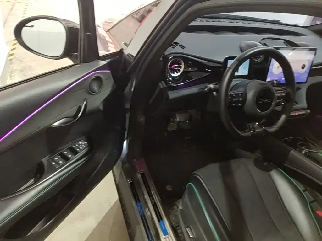 BYD Dolphin — миниатюра 12