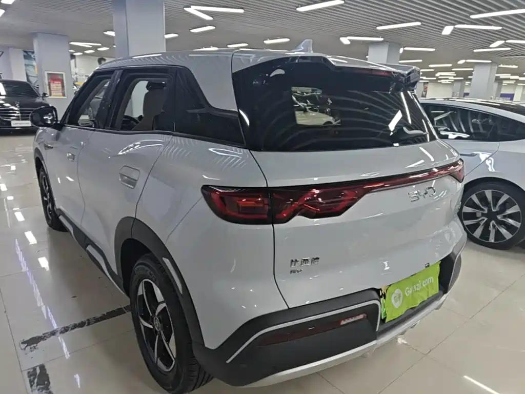 BYD Yuan UP — миниатюра 5