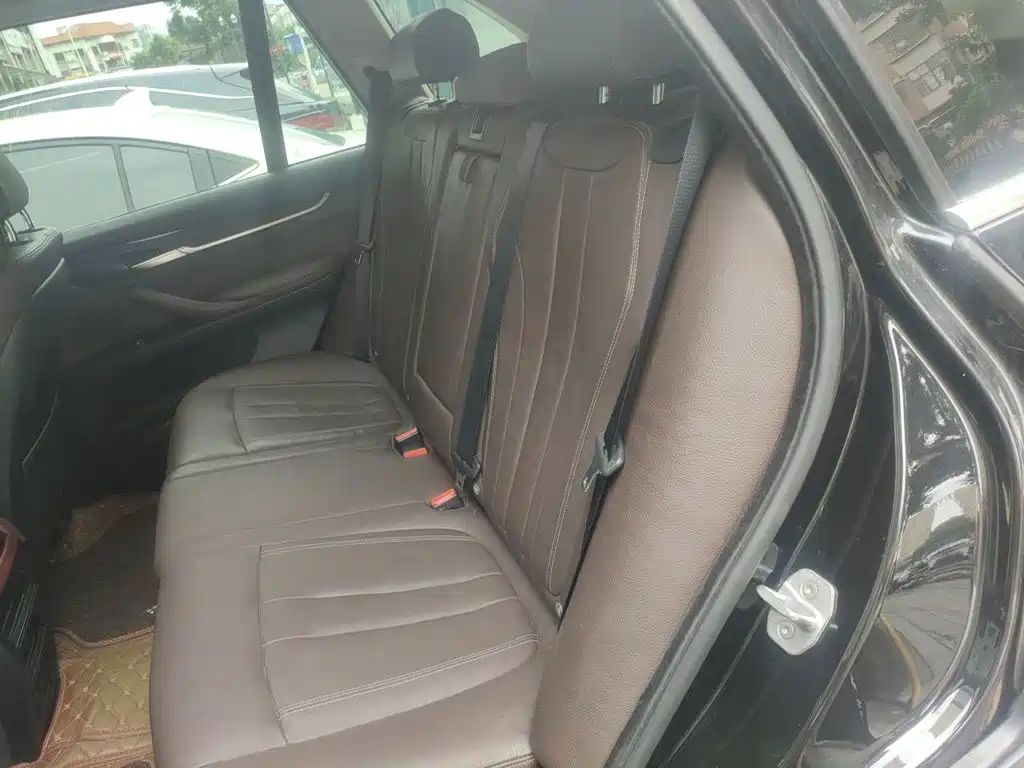 BMW X5 (Import) — миниатюра 18