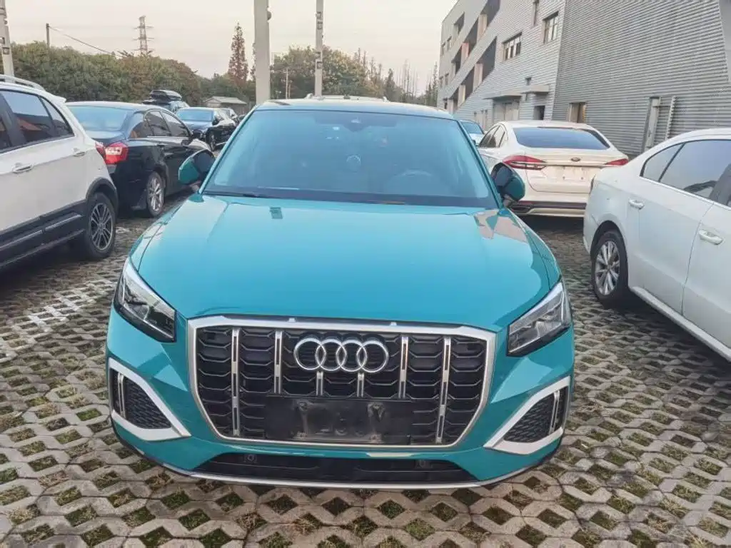 Audi Q2L — миниатюра 2