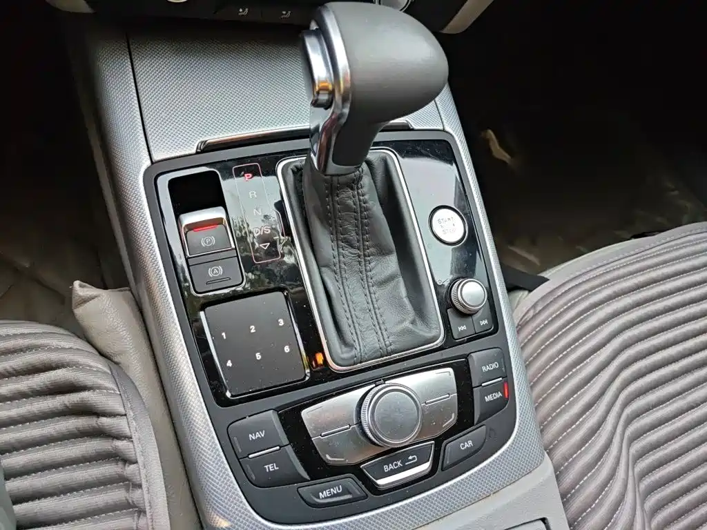 Audi A6L — миниатюра 7