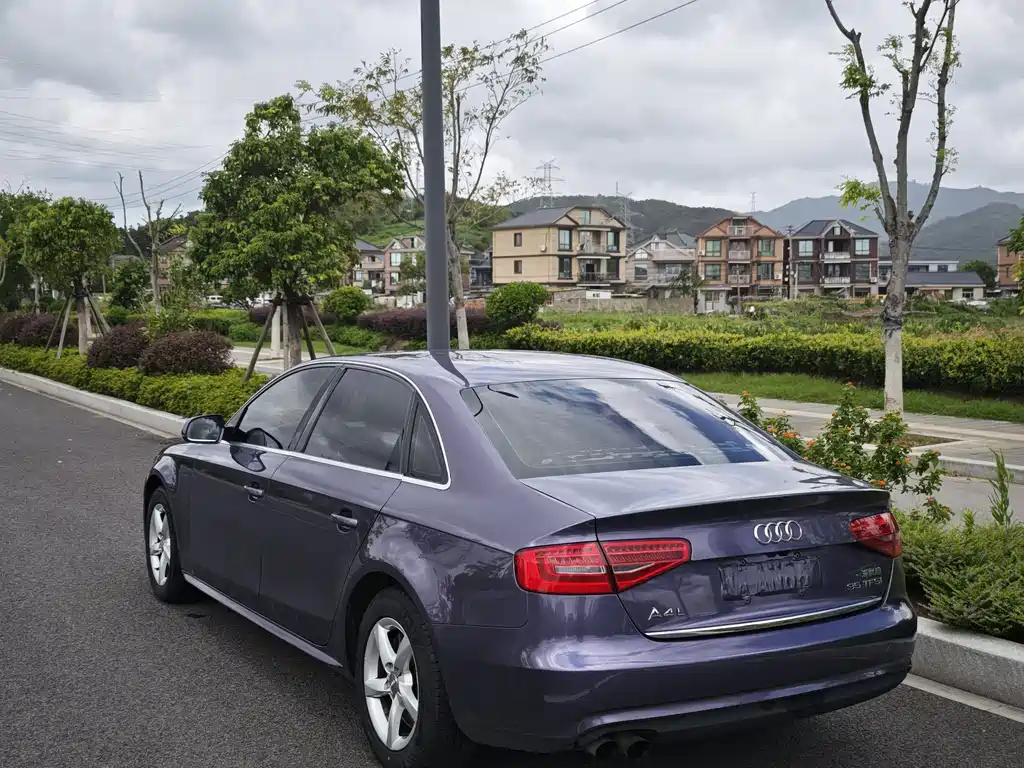 Audi A4L — миниатюра 4