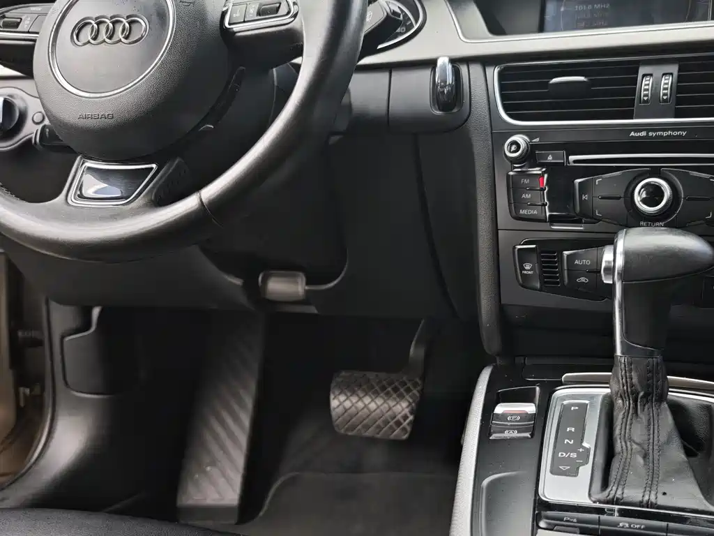 Audi A4L — миниатюра 9
