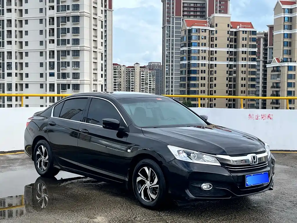 Honda Accord — миниатюра 3