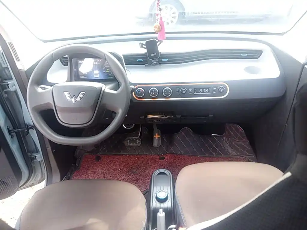 Wuling MINIEV — миниатюра 10
