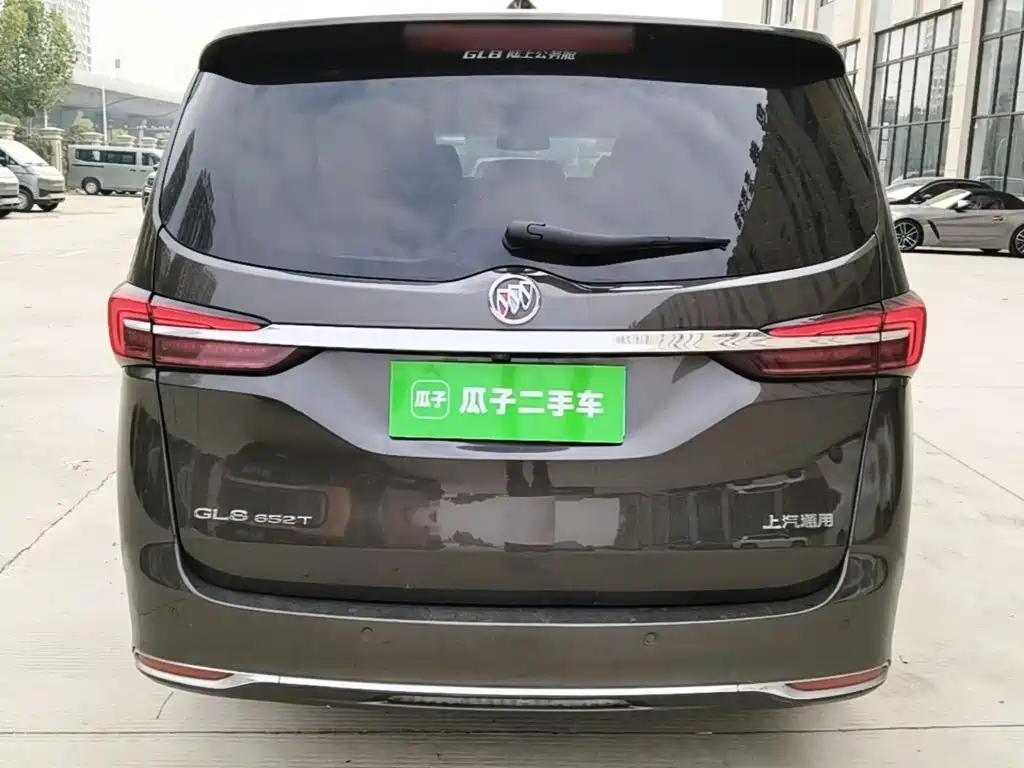 Buick GL8 — миниатюра 6