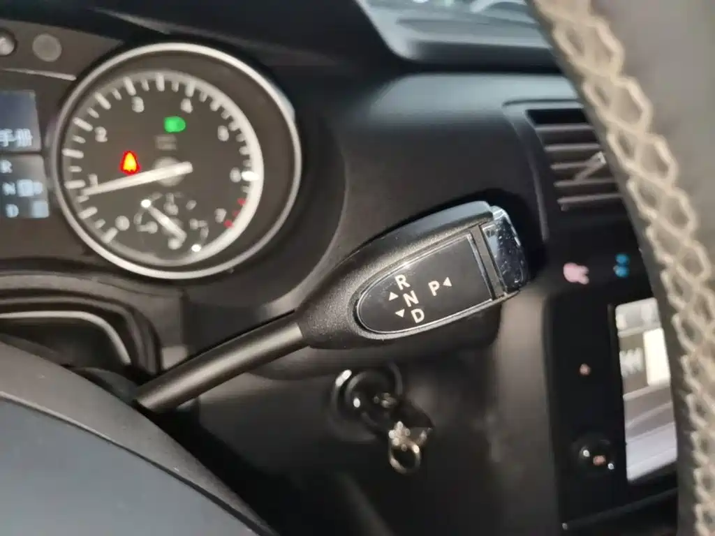 Mercedes-Benz R-Class — миниатюра 14