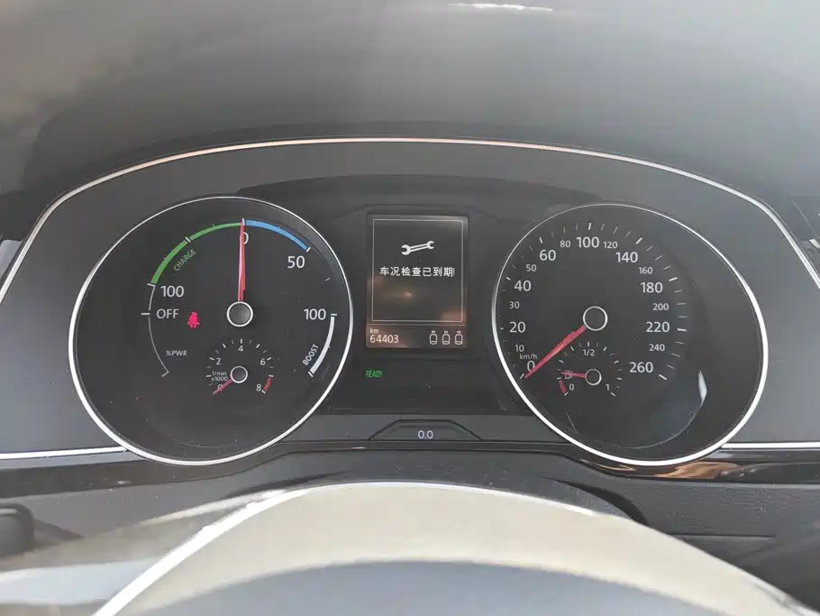 Volkswagen Magotan PHEV — миниатюра 13