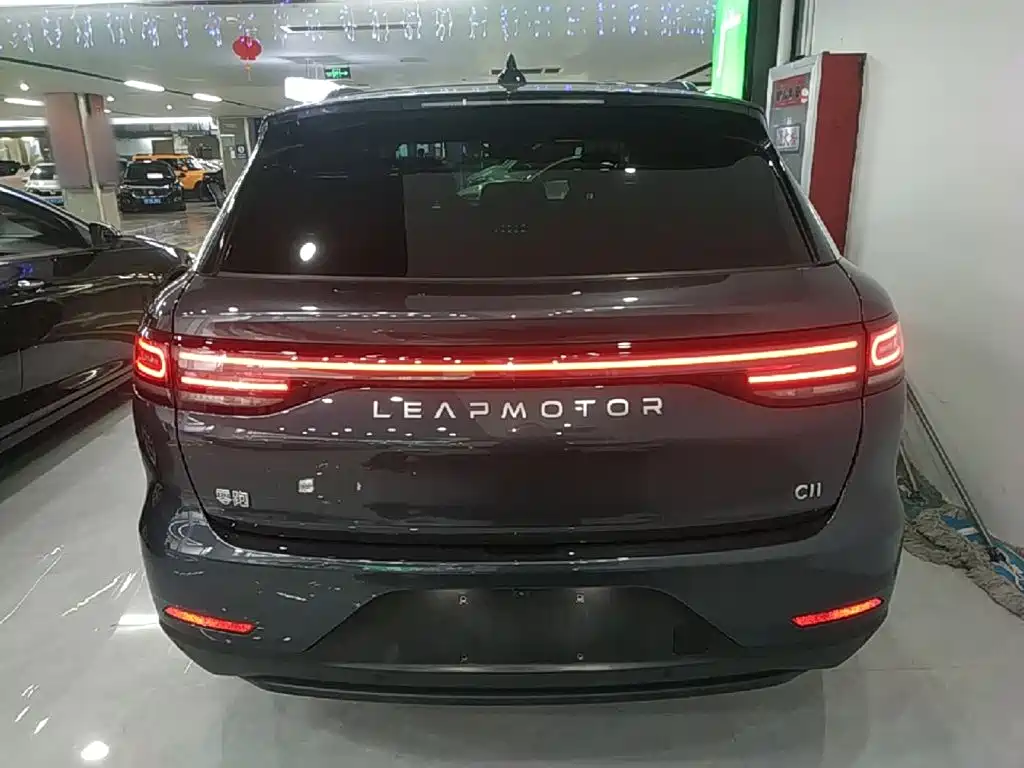 Leapmotor Leapmotor C11 — миниатюра 6