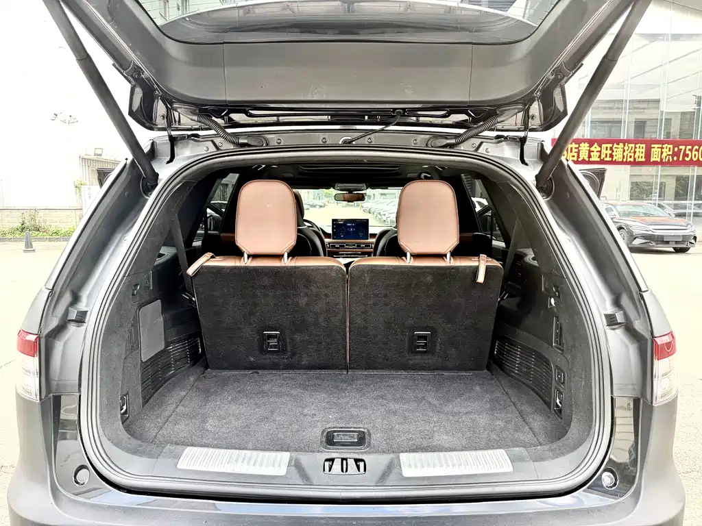 Lincoln Aviator 3.0T V6 4WD Executive Edition, фото 19