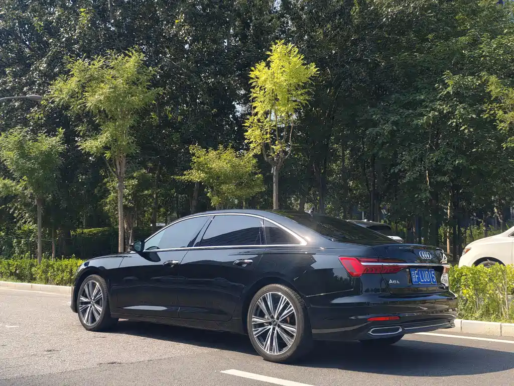 Audi A6L — миниатюра 27