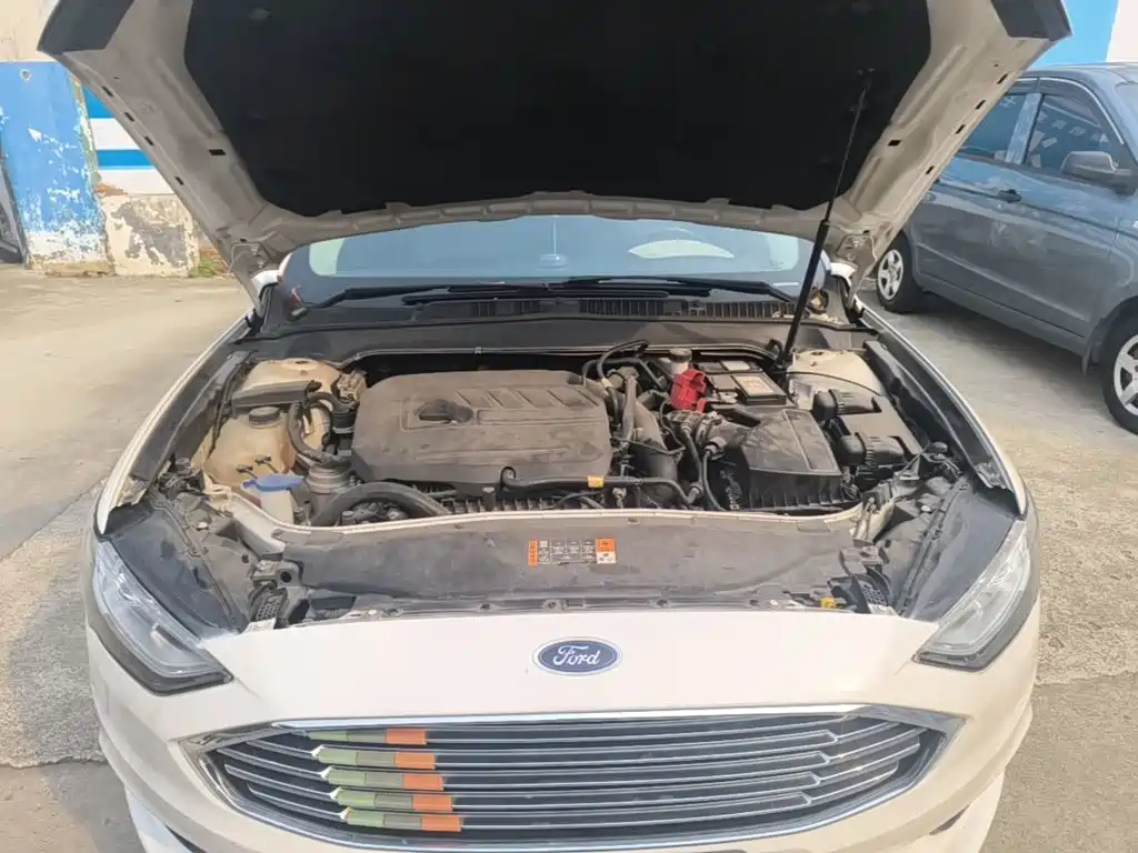 Ford Mondeo — миниатюра 20