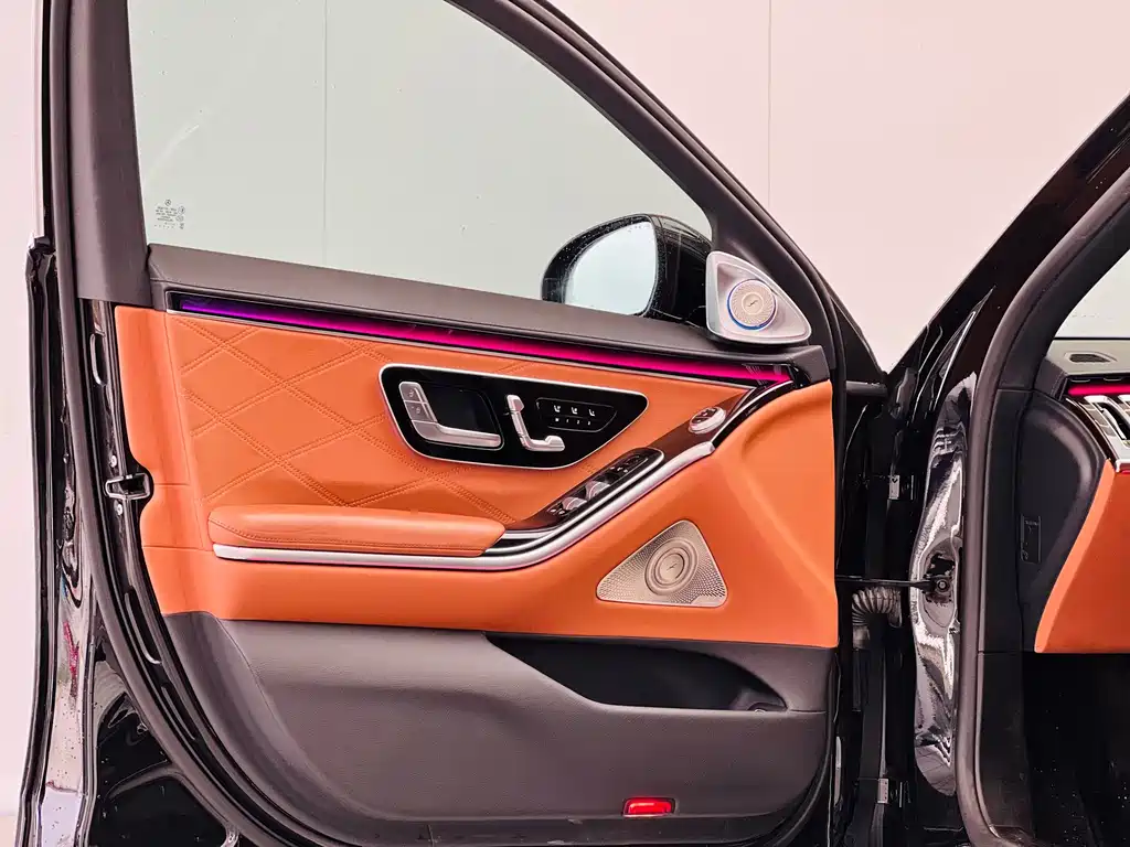 Mercedes-Benz S-Class — миниатюра 17