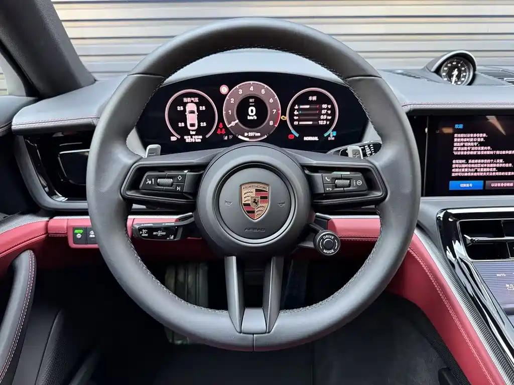 Porsche Panamera — миниатюра 4