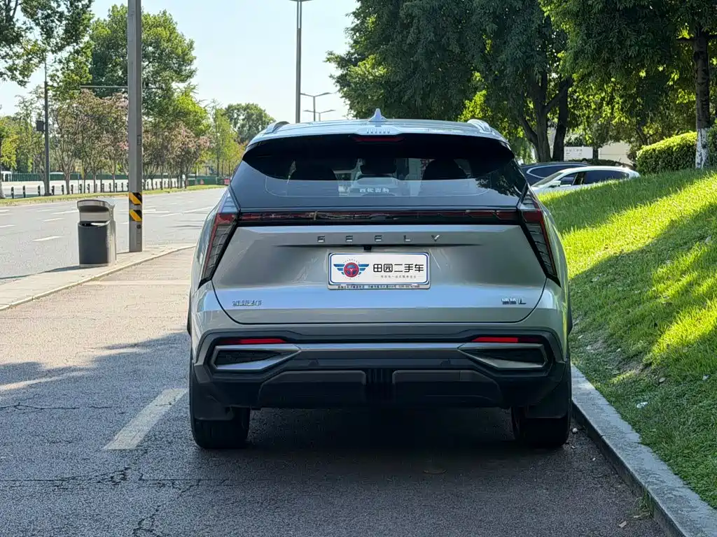 Geely Boyue L — миниатюра 5