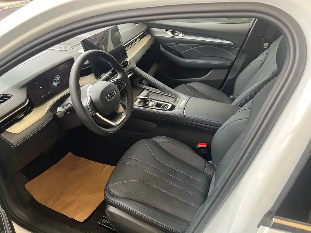 Geely Preface 2026 1.5TD