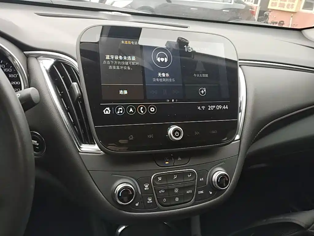 Chevrolet Malibu XL — миниатюра 13