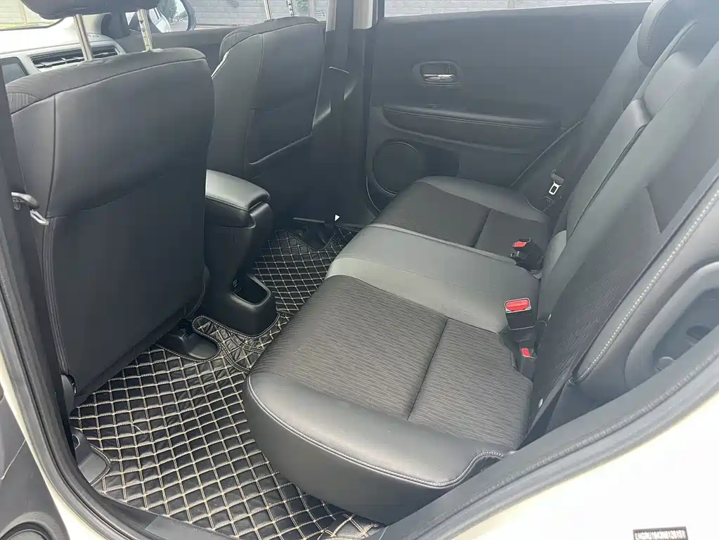 Honda Vezel — миниатюра 10