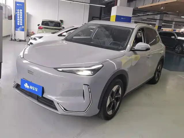 2025 Geely Galaxy E5