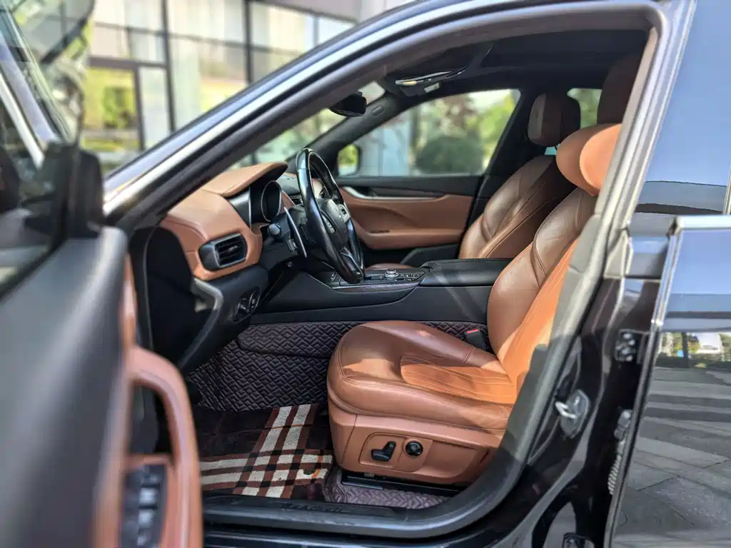 Maserati Levante — миниатюра 10